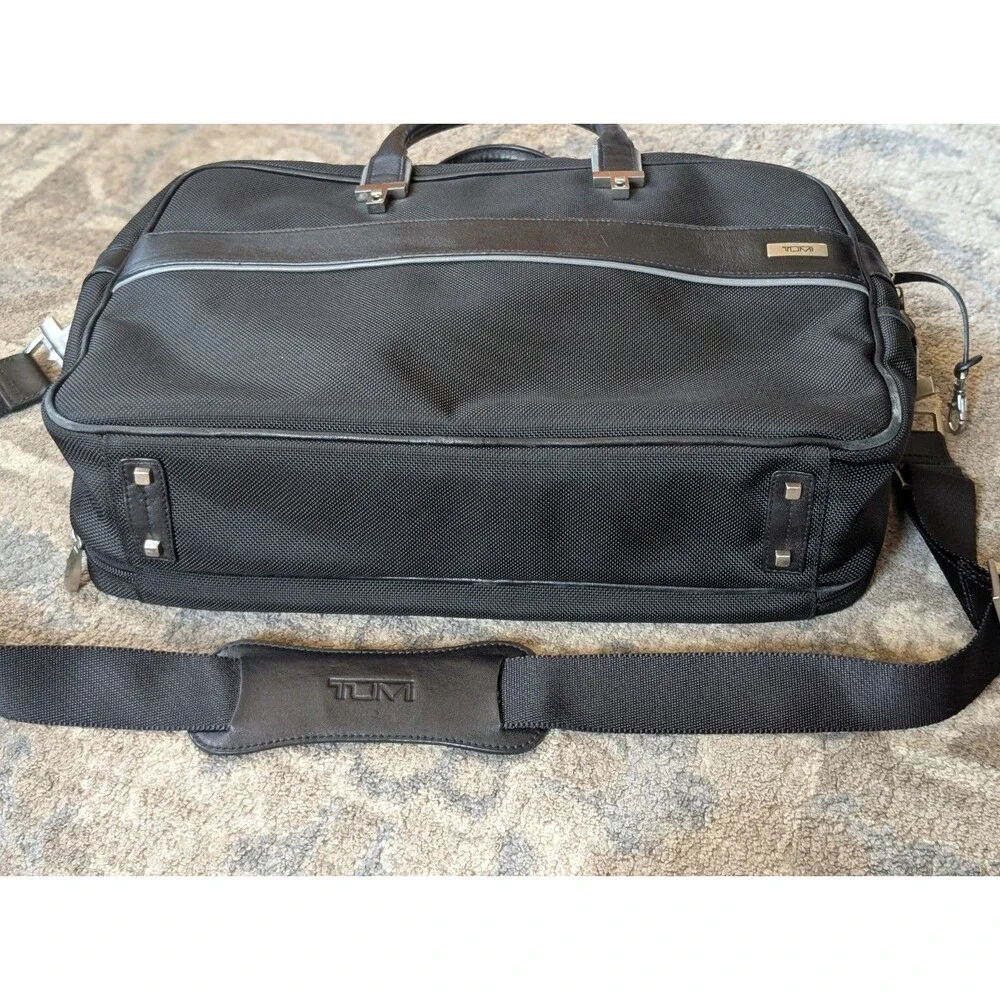 Tumi Briefcase Elements Collection Nylon Leather Handle Zip Laptop Bag Carry On